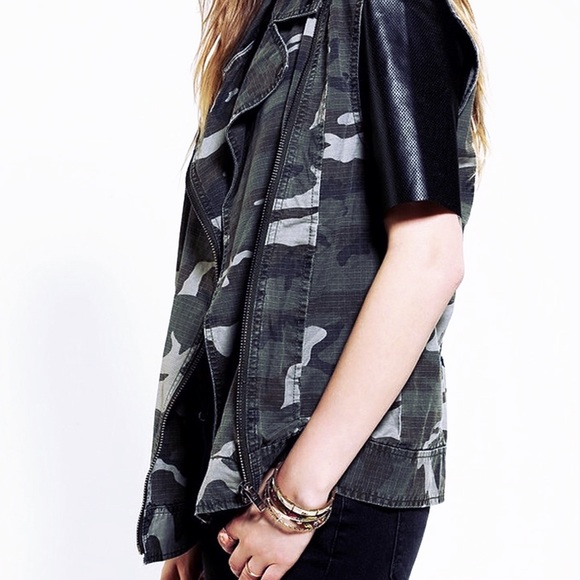 UO Moto Vest - Picture 4 of 13